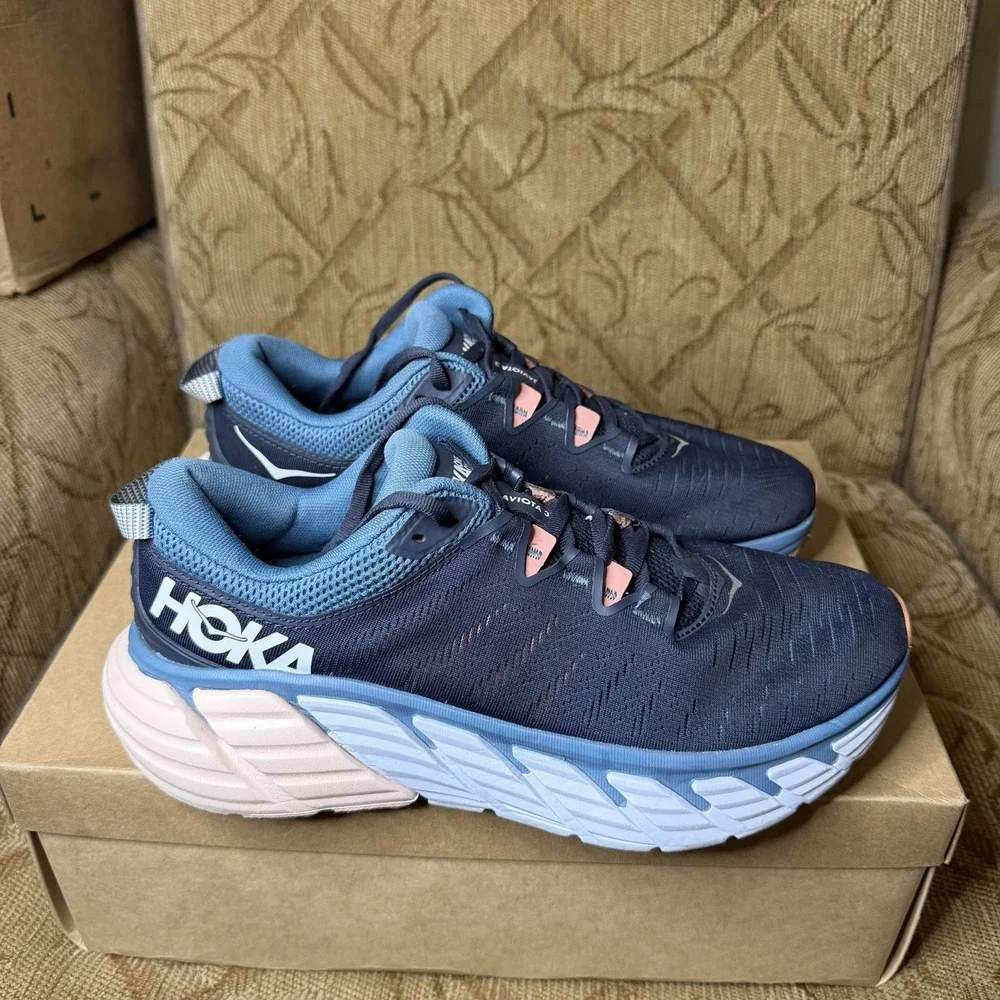 Hoka One One excellent pre